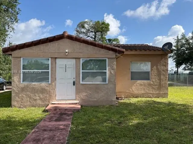 6013 SW 34th St, Miramar, FL 33023 - #2