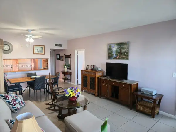 18707 NE 14th Ave #727, Miami, FL 33179