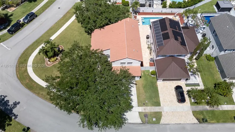 1910 NW 180th Way, Pembroke Pines, FL 33029 - #2