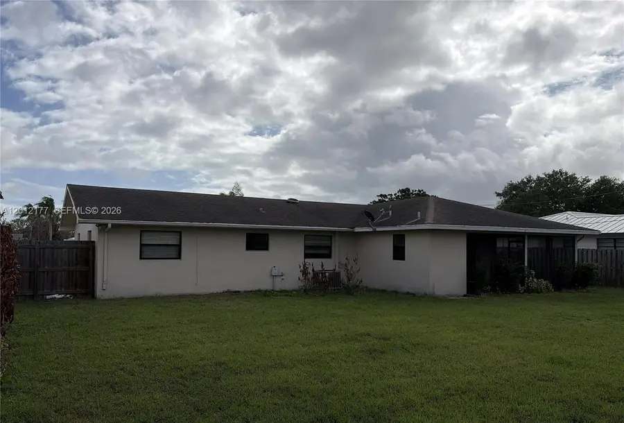 440 SE Skipper Ln, Port Saint Lucie, FL 34983 - #2