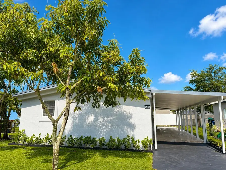 21610 NW 7th Ct, Pembroke Pines, FL 33029 - #3