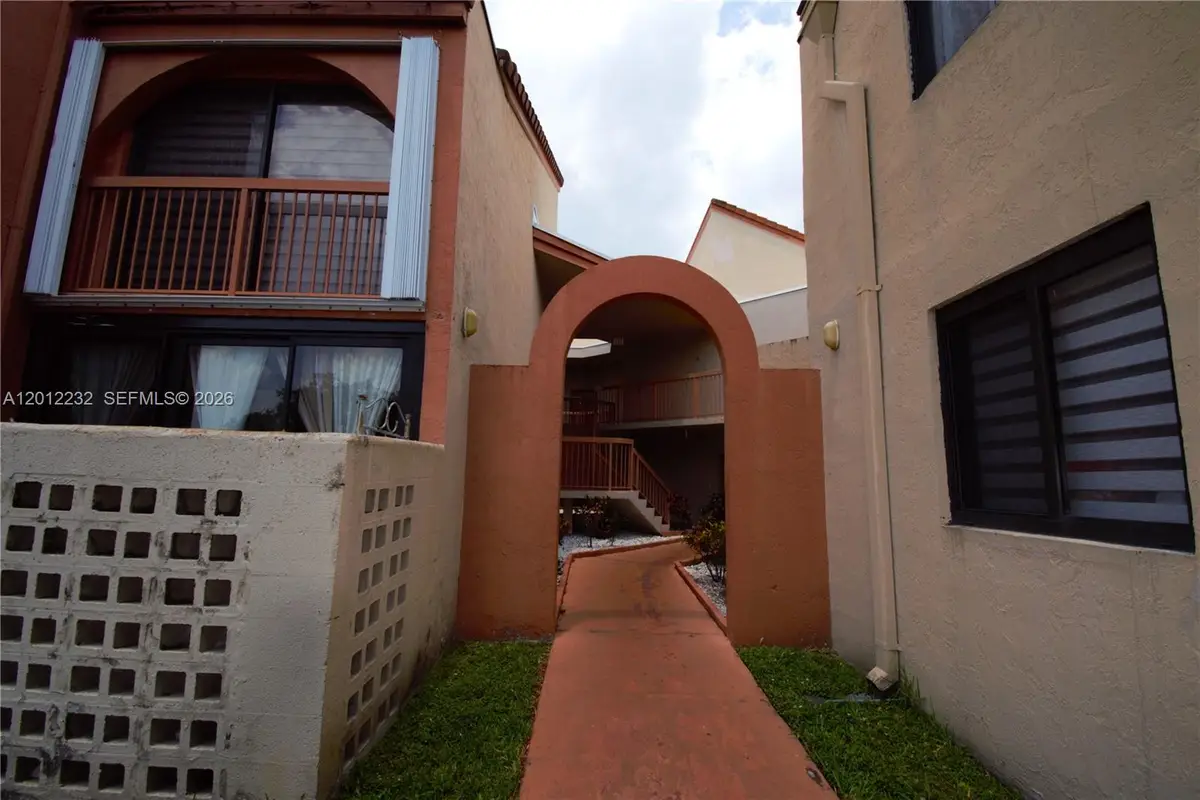 10241 NW 9th St Cir #112-5, Miami, FL 33172 - #1