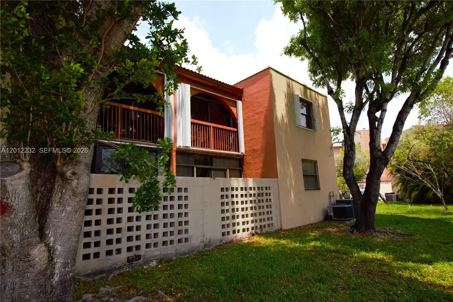 10241 NW 9th St Cir #112-5, Miami, FL 33172 - #2
