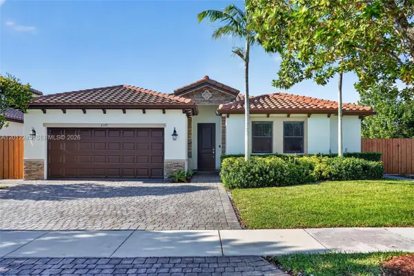 2371 SE 1st Ct, Homestead, FL 33033