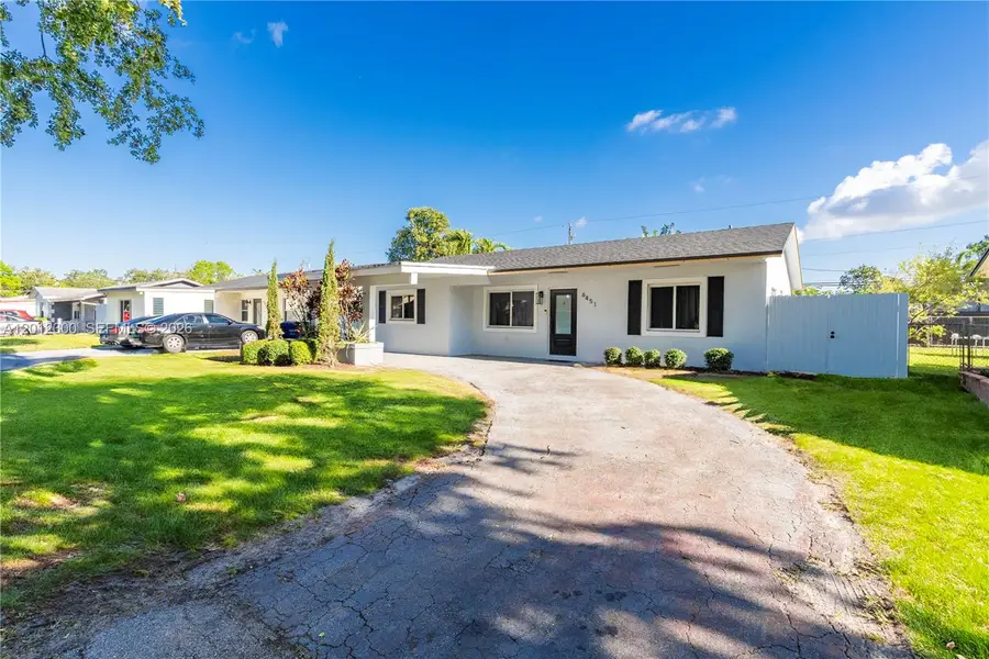 6451 Pershing St, Hollywood, FL 33024 - #2