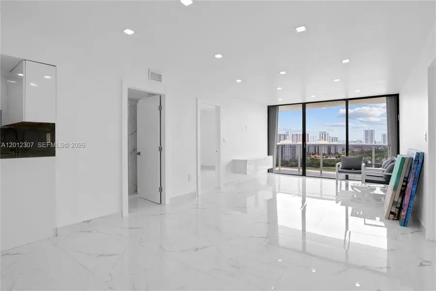 3675 N Country Club Dr #2008, Aventura, FL 33180 - #2