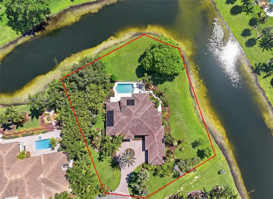 3160 Paddock Rd, Weston, FL 33331 - #2