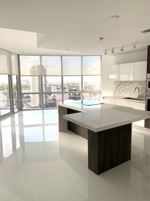 851 NE 1st Ave #2110, Miami, FL 33132 - #1