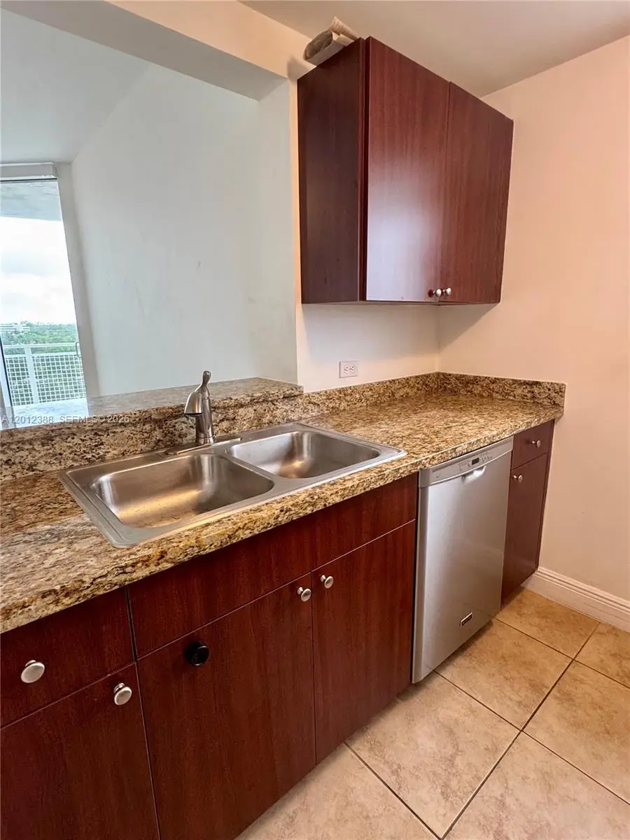 2600 SW 27th Ave #902, Miami, FL 33133 - #2