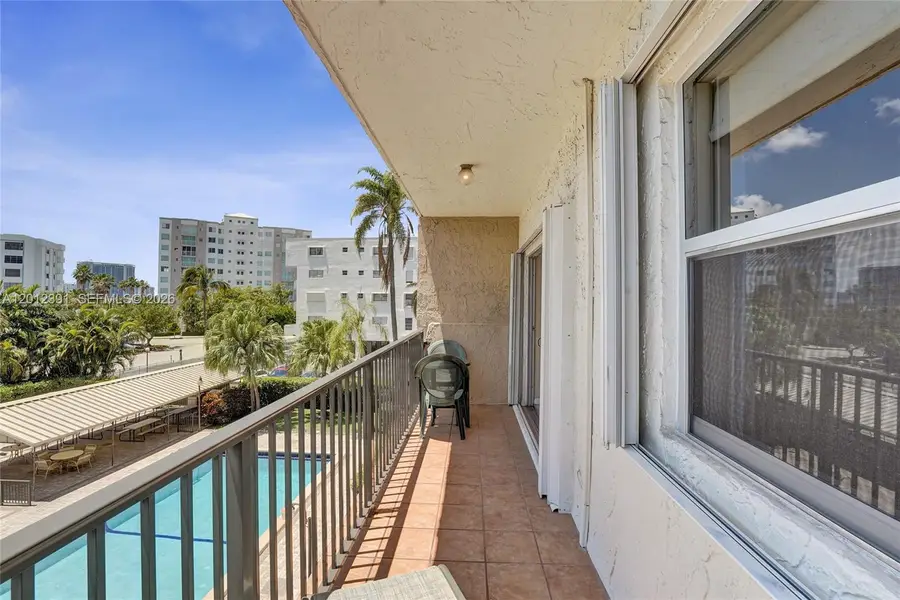 250 181st Dr #214, Sunny Isles Beach, FL 33160 - #2