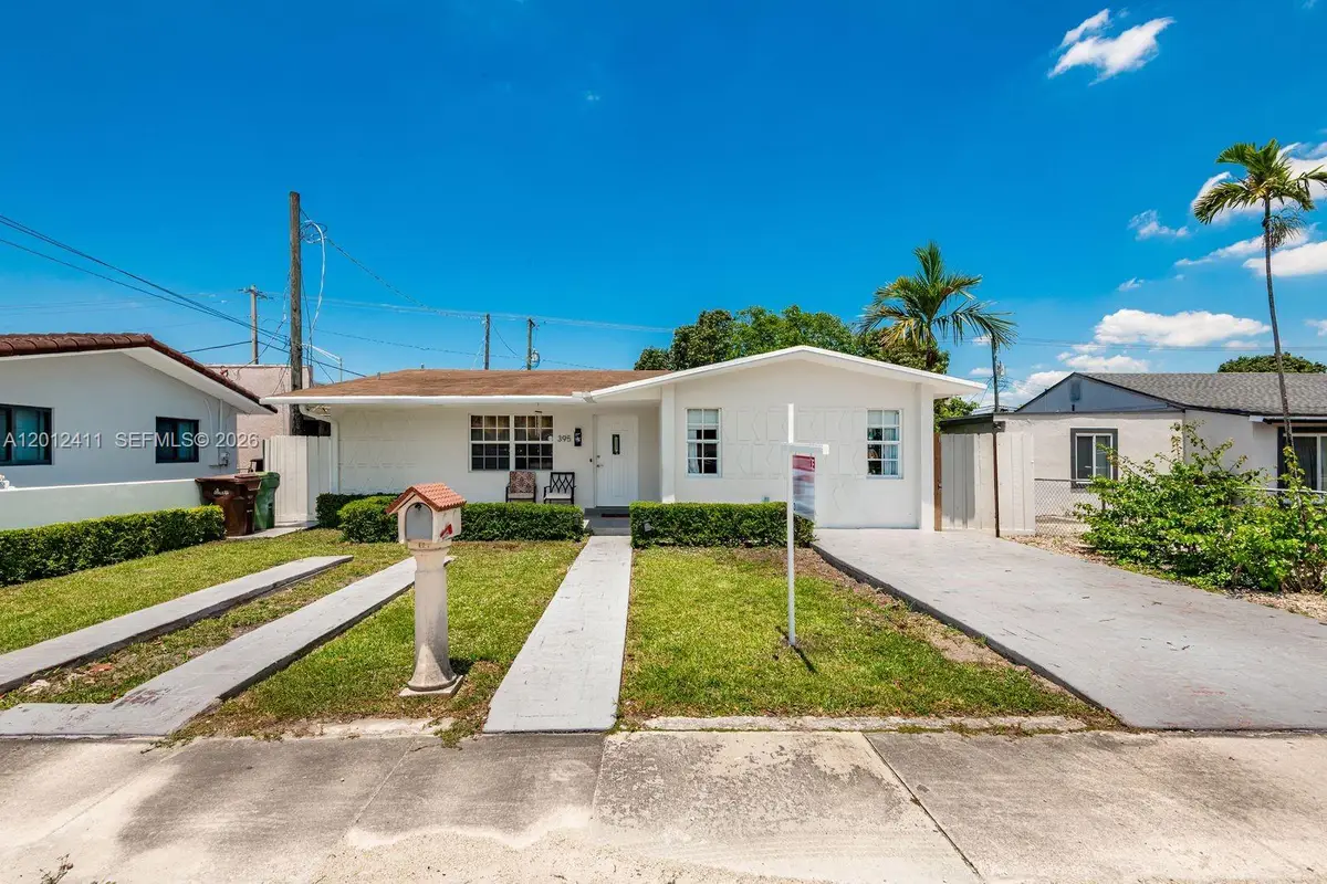395 W 39th Pl, Hialeah, FL 33012 - #1