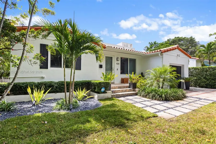 434 Loretto Ave, Coral Gables, FL 33146 - #2