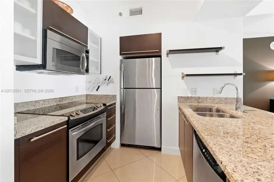 950 Brickell Bay Dr #601, Miami, FL 33131 - #3
