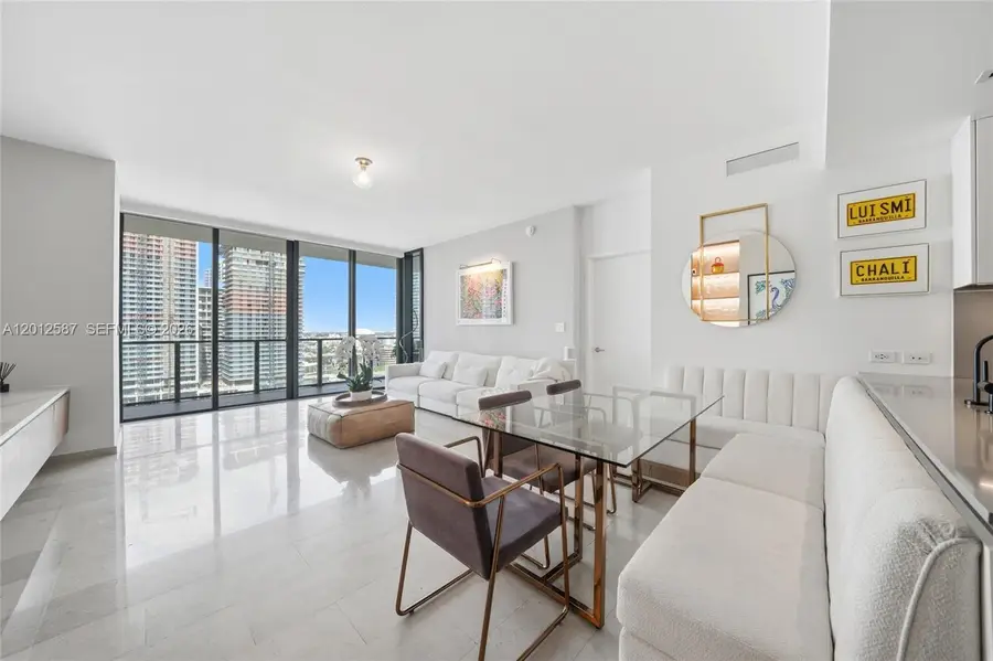 68 SE 6th St #1904, Miami, FL 33131 - #3