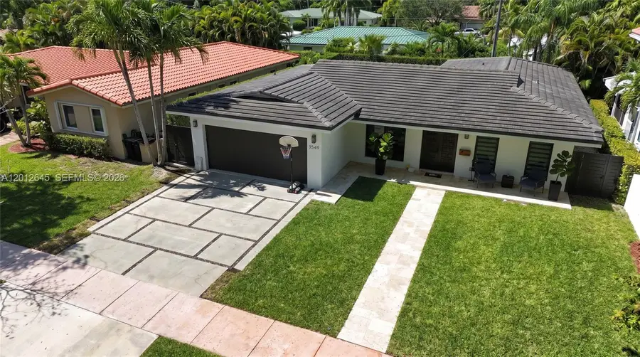 1549 Zuleta Ave, Coral Gables, FL 33146 - #2