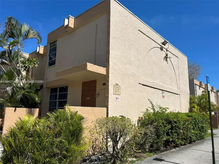6133 SW 69th St #38, South Miami, FL 33143 - #2