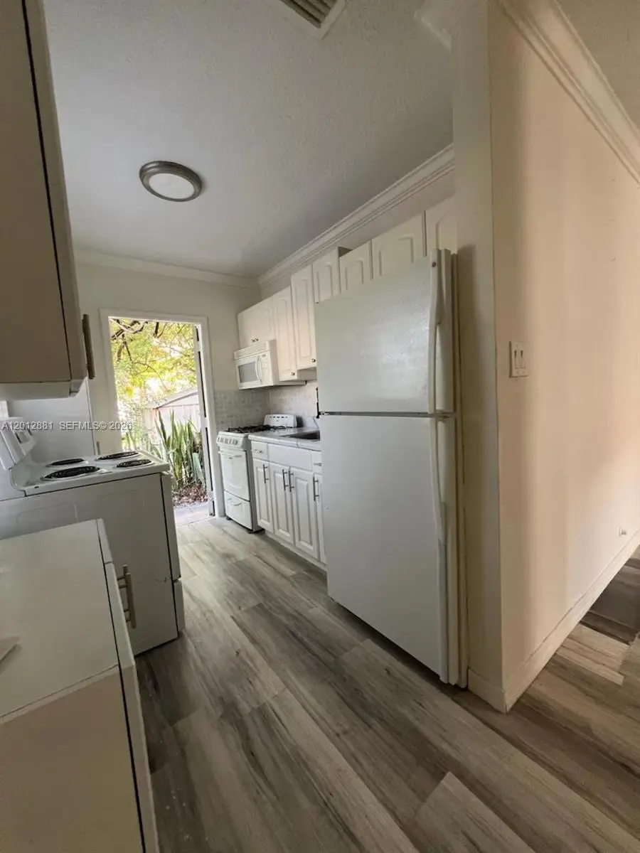 915 N 19th Ave, Hollywood, FL 33020 - #3