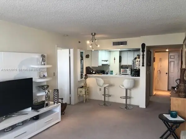540 Brickell Key Dr #1116, Miami, FL 33131