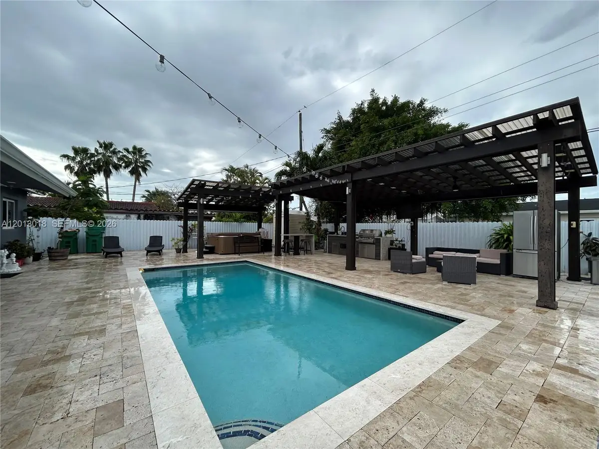 6202 SW 107th Ave, Miami, FL 33173 - #1