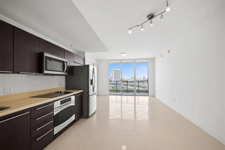 90 SW 3rd St #1608, Miami, FL 33130 - #2