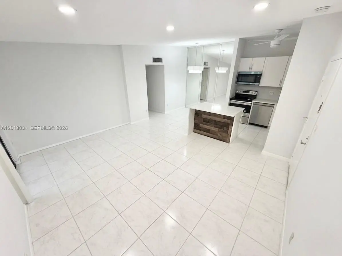 7857 Ashmont Cir #213, Tamarac, FL 33321 - #1