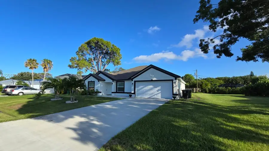 2650 SE Caladium Ave, Port Saint Lucie, FL 34952 - #2