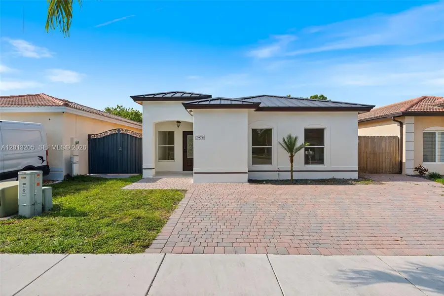 7978 NW 200th St, Hialeah, FL 33015 - #2