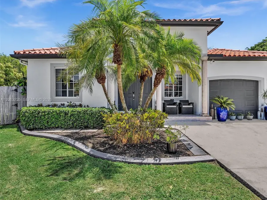 8510 SW 208th Ln, Cutler Bay, FL 33189 - #2