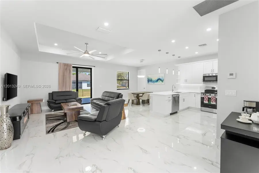 717 Zendor Ave, Fort Myers, FL 33913 - #3