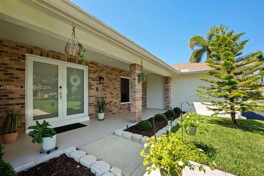 13750 Green Cove Pl, Davie, FL 33325 - #3