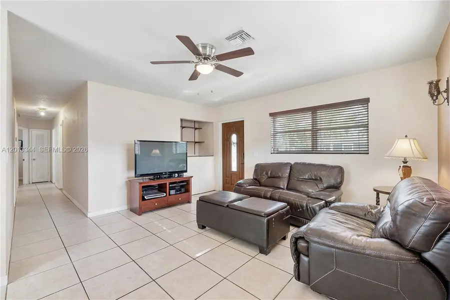 7201 SW 4th St, North Lauderdale, FL 33068 - #2