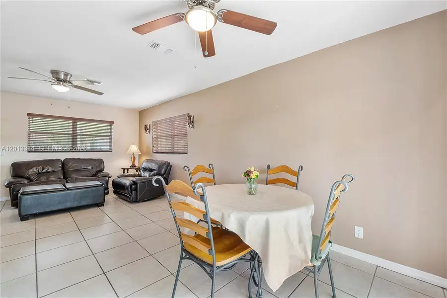 7201 SW 4th St, North Lauderdale, FL 33068 - #3