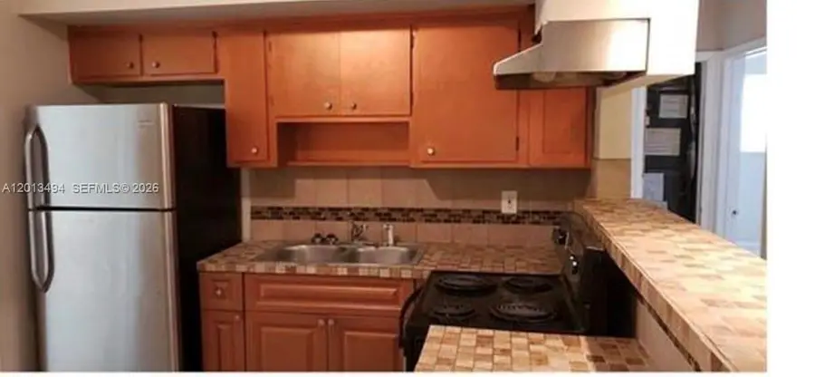 5631 SW 27th St, West Park, FL 33023 - #3