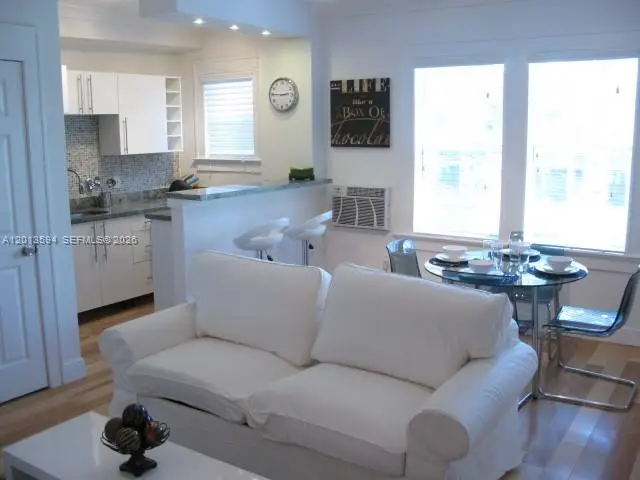 1611 Michigan Ave #13, Miami Beach, FL 33139 - #2