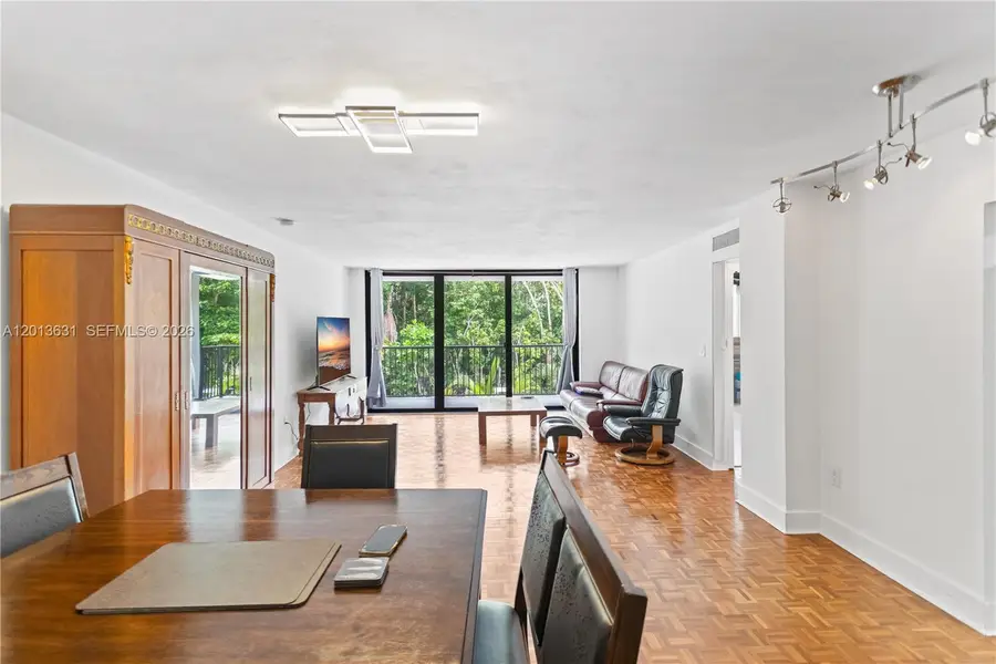 101 Ocean Lane Dr #209, Key Biscayne, FL 33149 - #2