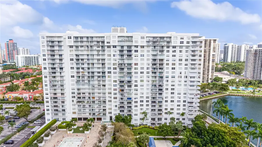 2851 NE 183rd St #1504E, Aventura, FL 33160 - #2