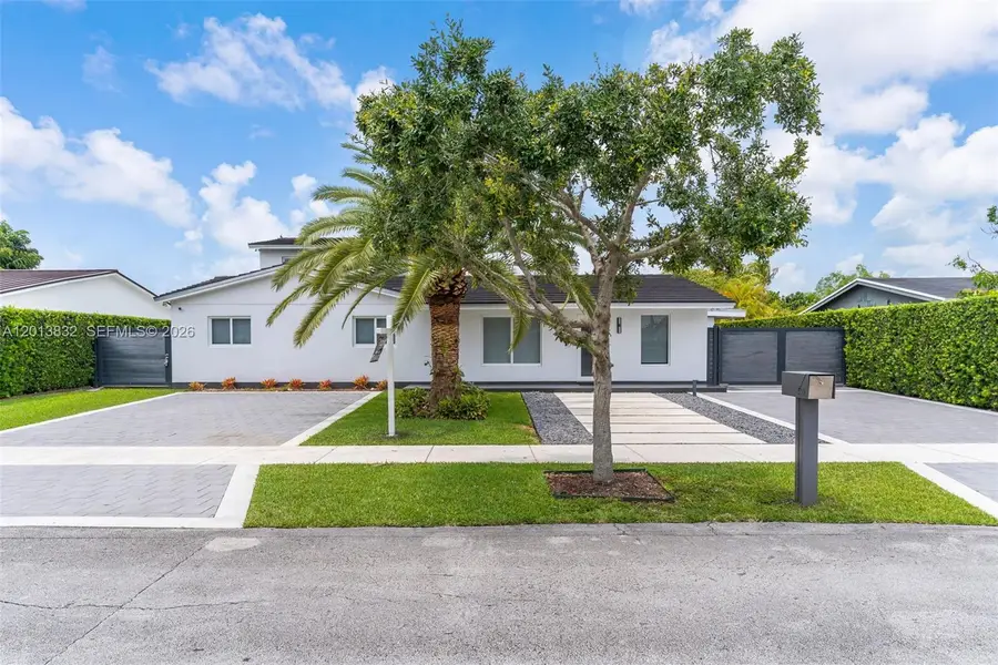 3112 Village Green Dr, Miami, FL 33175 - #3