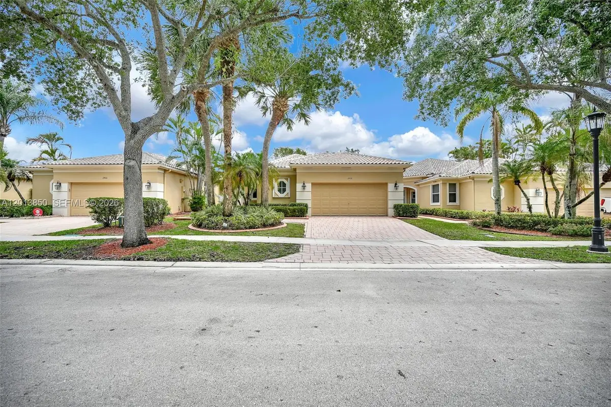 2468 Bay Isle Court, Weston, FL 33327 - #1