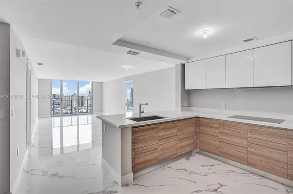 330 Sunny Isles Blvd #5-2205, Sunny Isles Beach, FL 33160