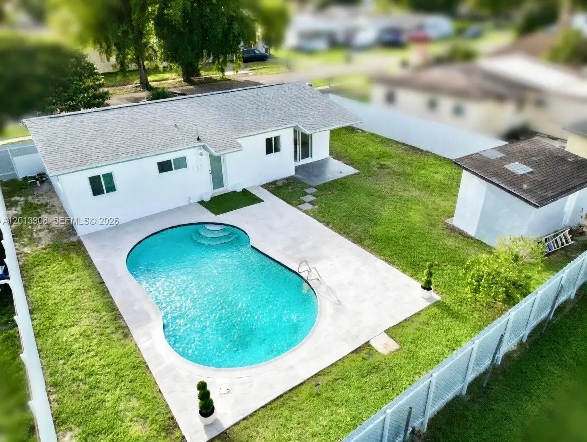 321 N 69th Ave, Hollywood, FL 33024 - #1