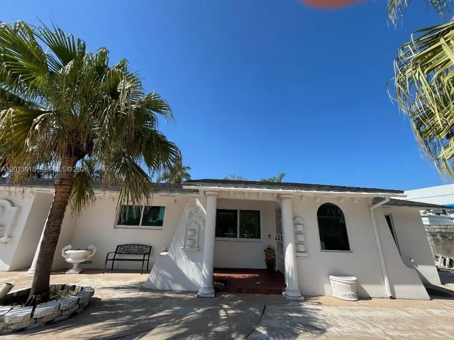 2525 SW 107th Ct, Miami, FL 33165 - #2