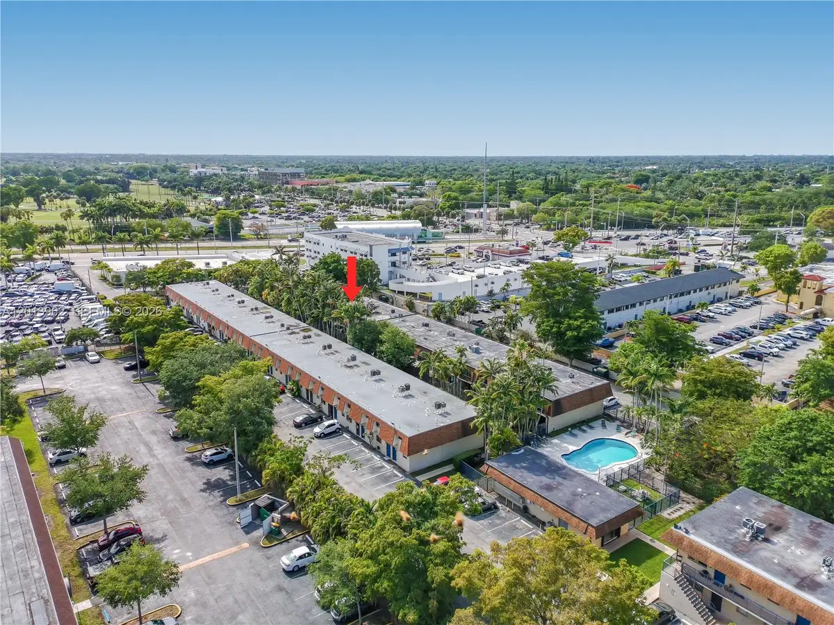 15385 S Dixie Hwy 4 Hwy, Palmetto Bay, FL 33157 - #1