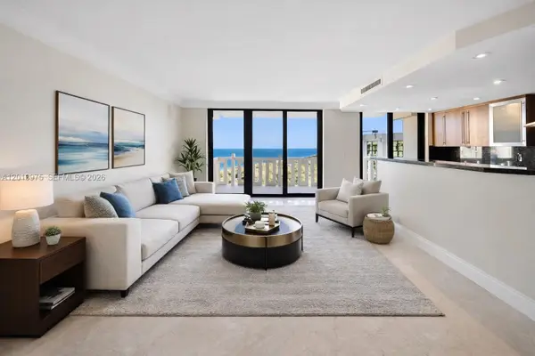 1121 Crandon Blvd #F1203, Key Biscayne, FL 33149
