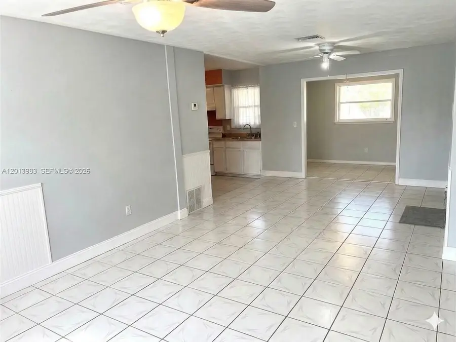 371 SW 67th Ter, Pembroke Pines, FL 33023 - #3