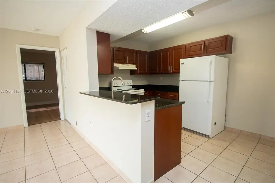 9491 S Palm Cir S #101, Pembroke Pines, FL 33025 - #3