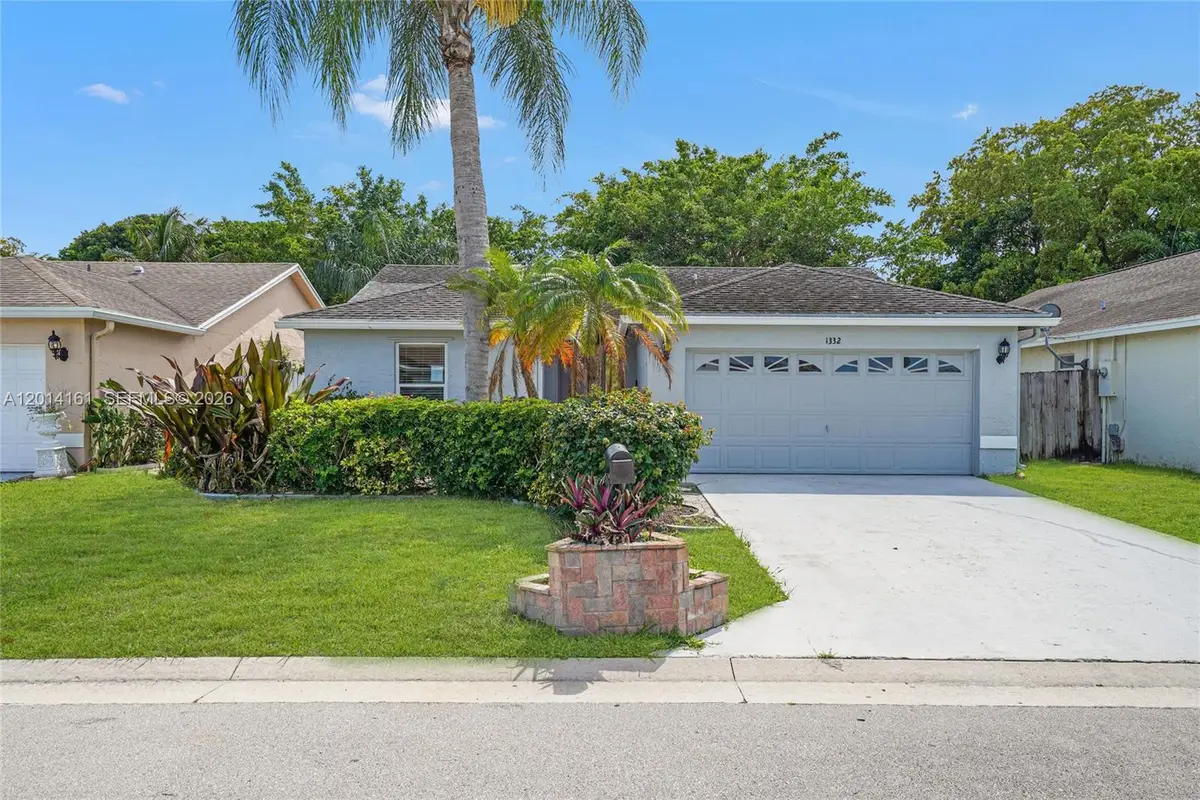 1332 Waterway Cove Dr, Wellington, FL 33414 - #1