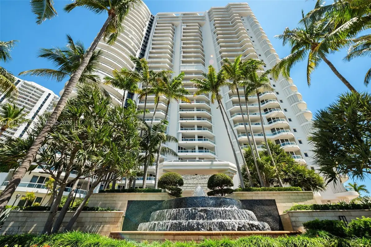 21050 Point Pl #302, Aventura, FL 33180 - #1