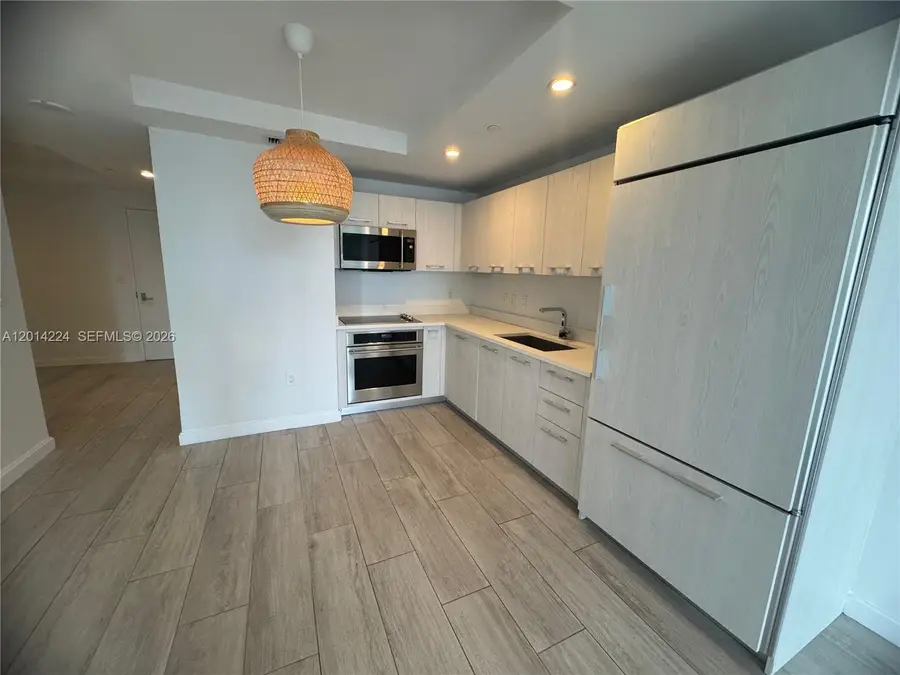 45 SW 9th St #1104, Miami, FL 33130 - #2