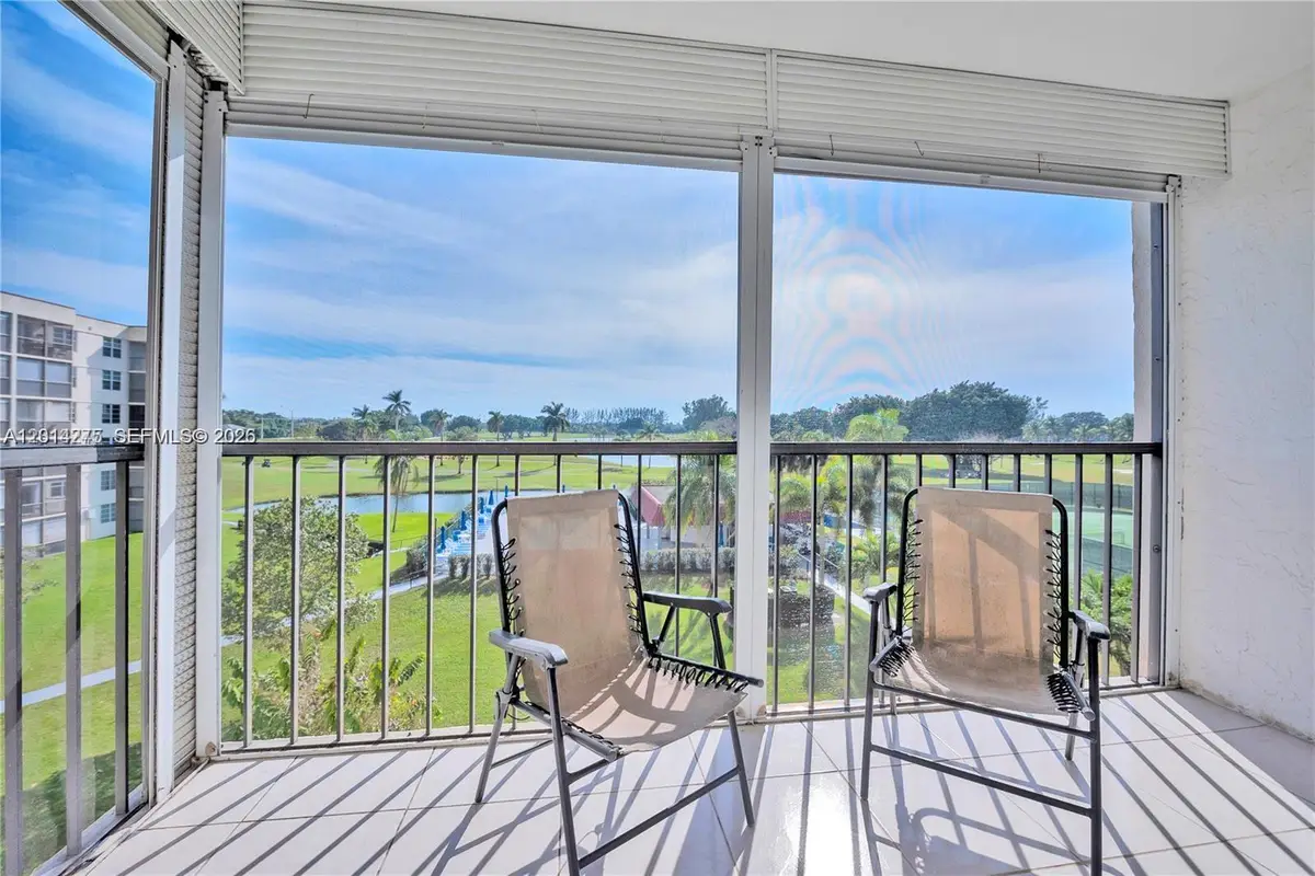 8900 Washington #411, Pembroke Pines, FL 33025 - #1