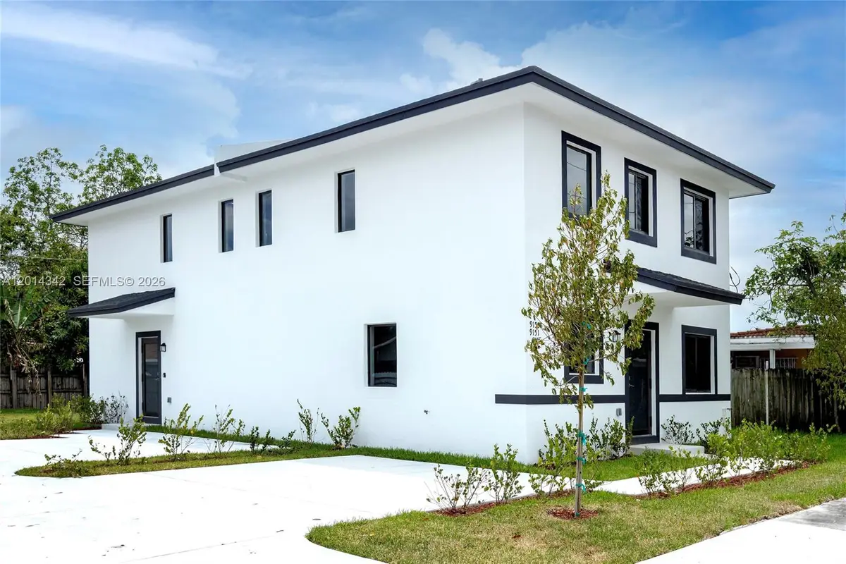 9155 NW 32 Ave, Miami, FL 33147 - #1